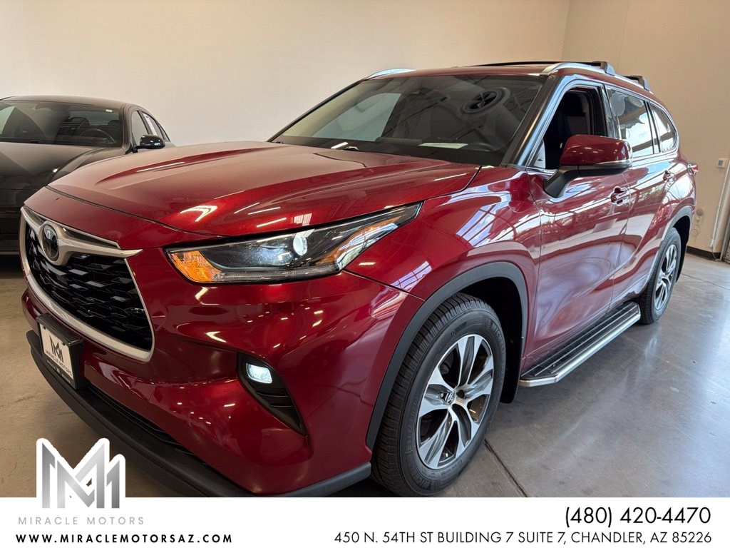 Red (Ruby Flare Pearl) 2021 Toyota Highlander SUV / Crossover Front-Wheel Drive Automatic