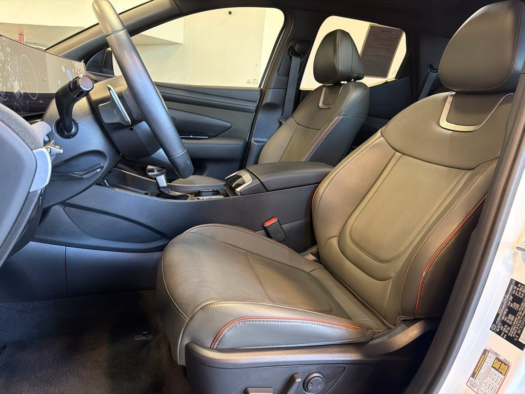 Photo 9 of this Hyundai Santa Cruz