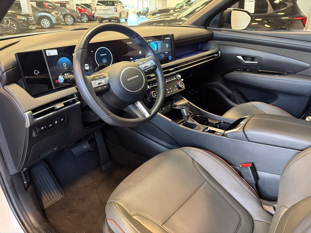 Photo 10 of this Hyundai Santa Cruz