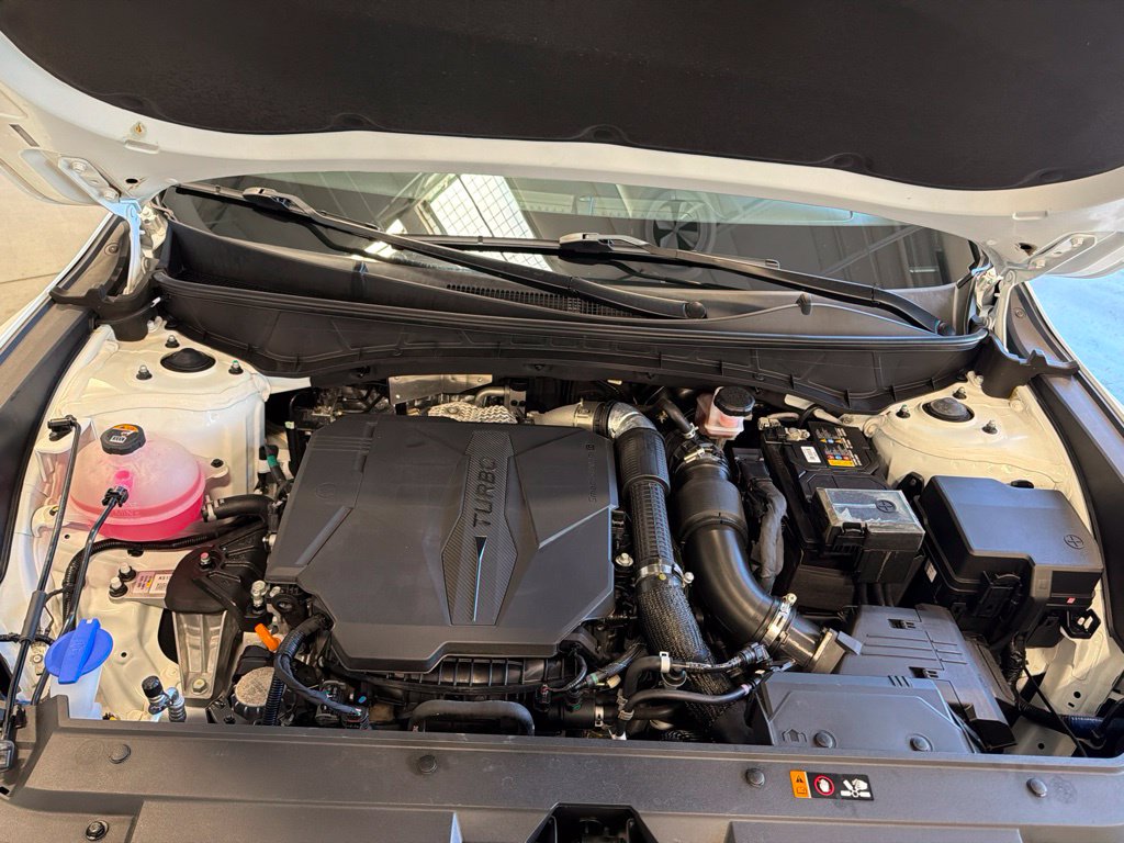 Photo 26 of this Hyundai Santa Cruz