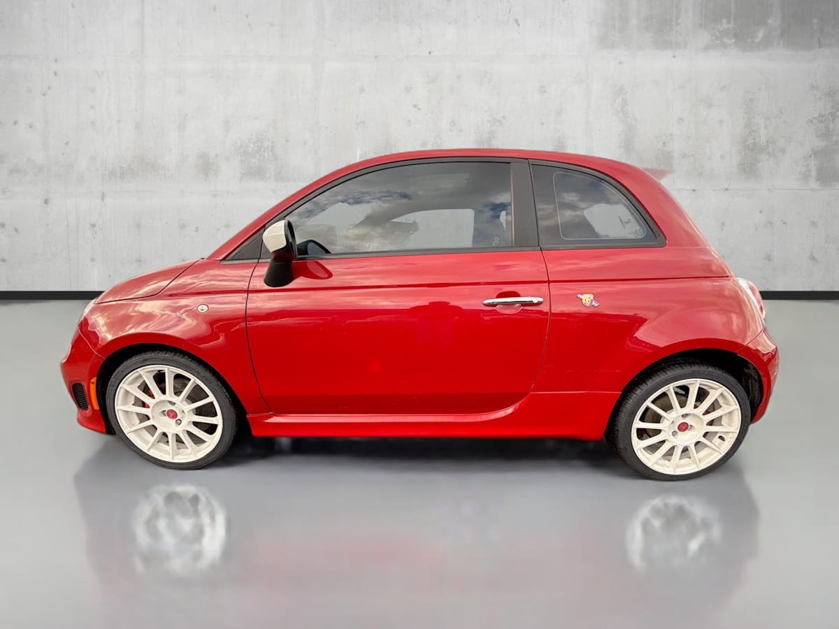 2013 Fiat 500 Abarth photo 4