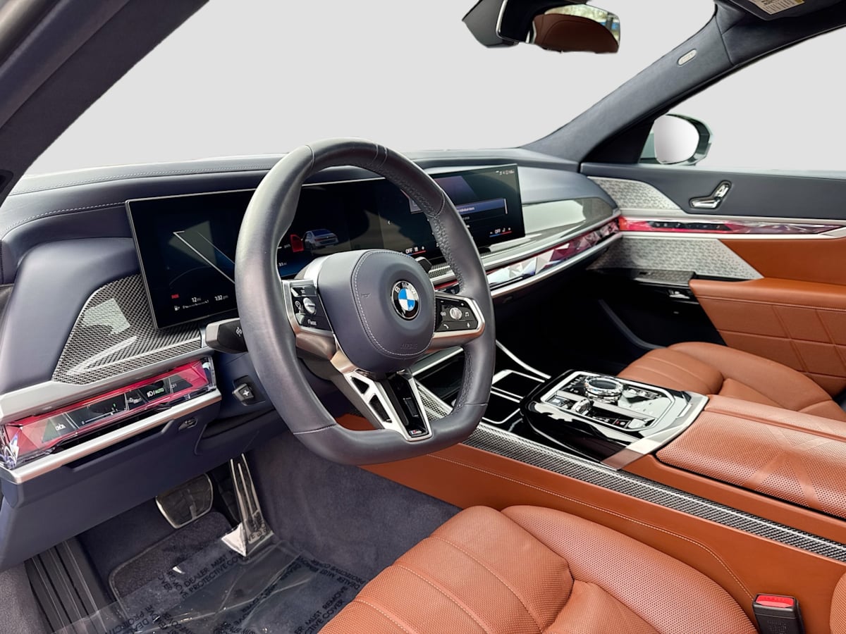 BMW スエードジャケット グレー Sold 2023 BMW 7 Series 760i xDrive in Kent