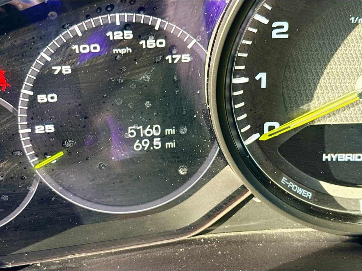 2022 Porsche Cayenne E-Hybrid photo 12