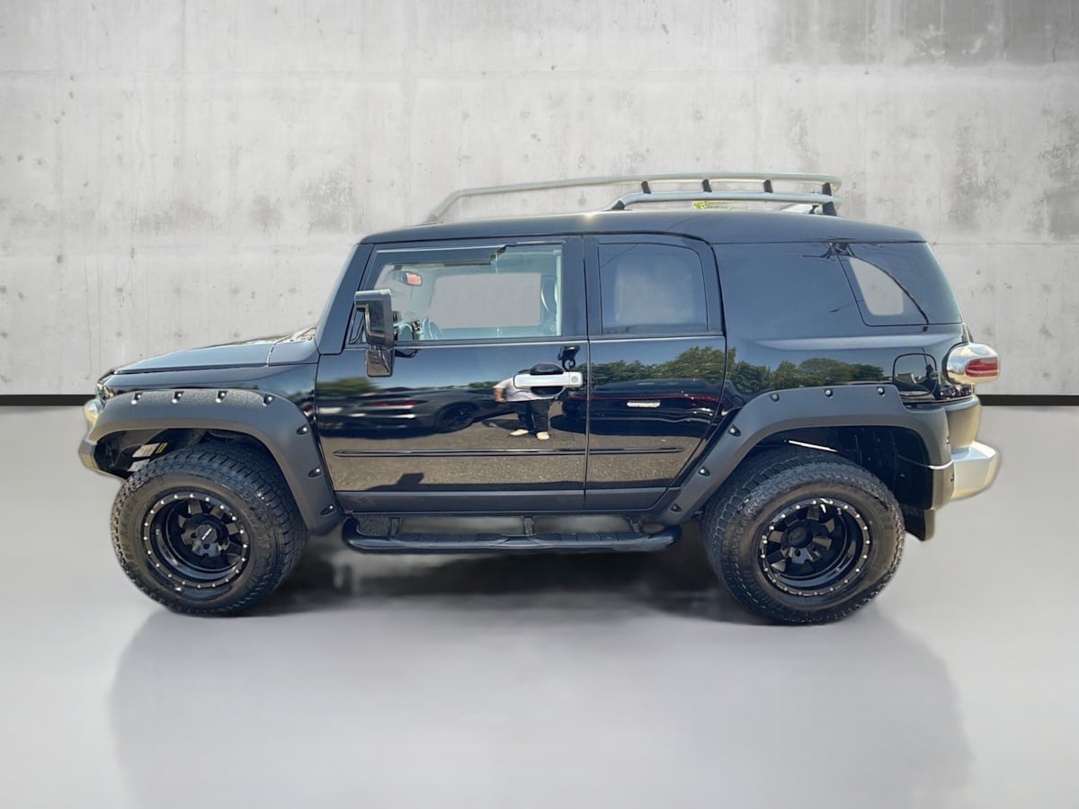 2013 Toyota FJ Cruiser Base photo 4