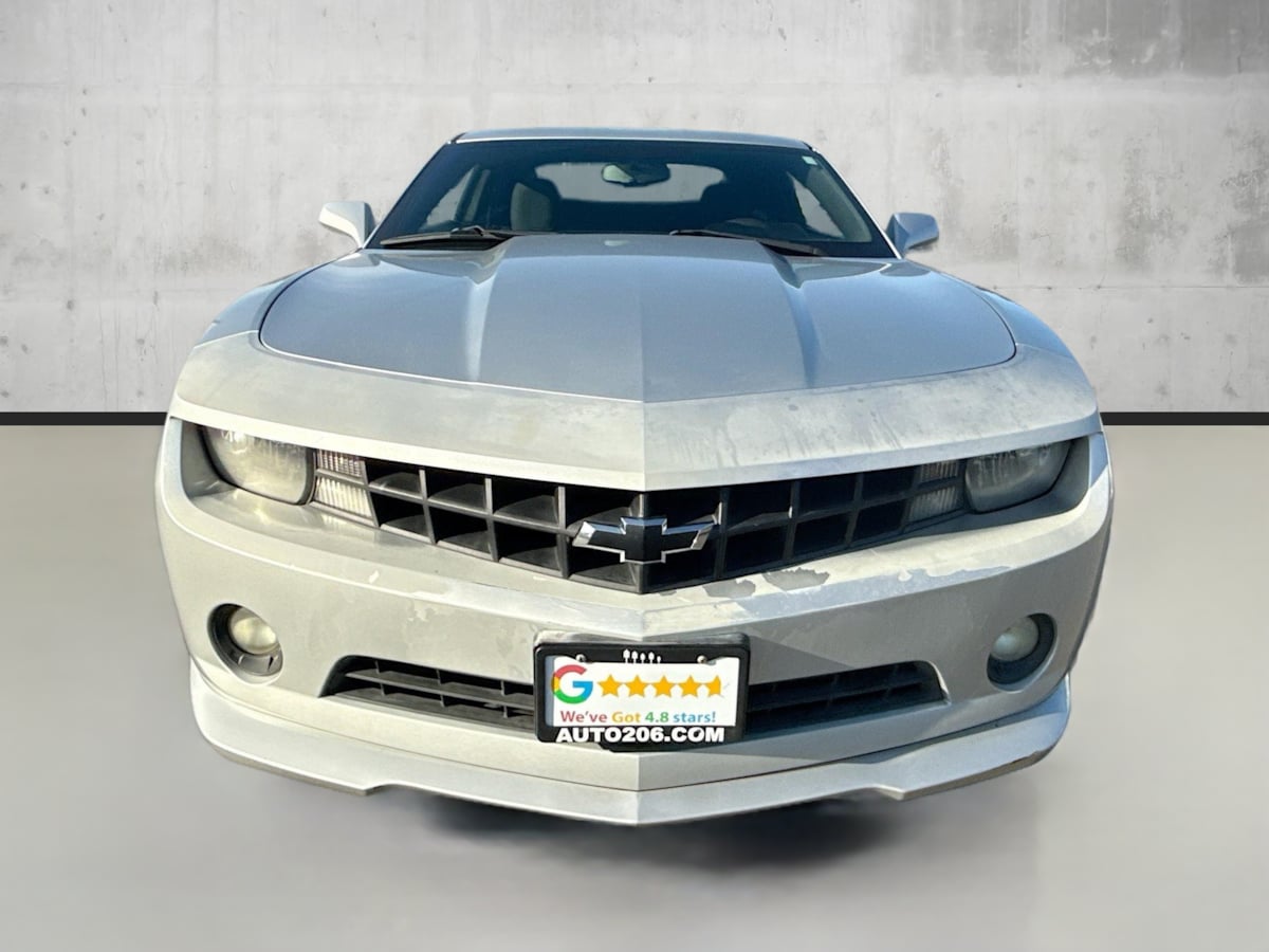 2011 Chevrolet Camaro 1LT photo 2