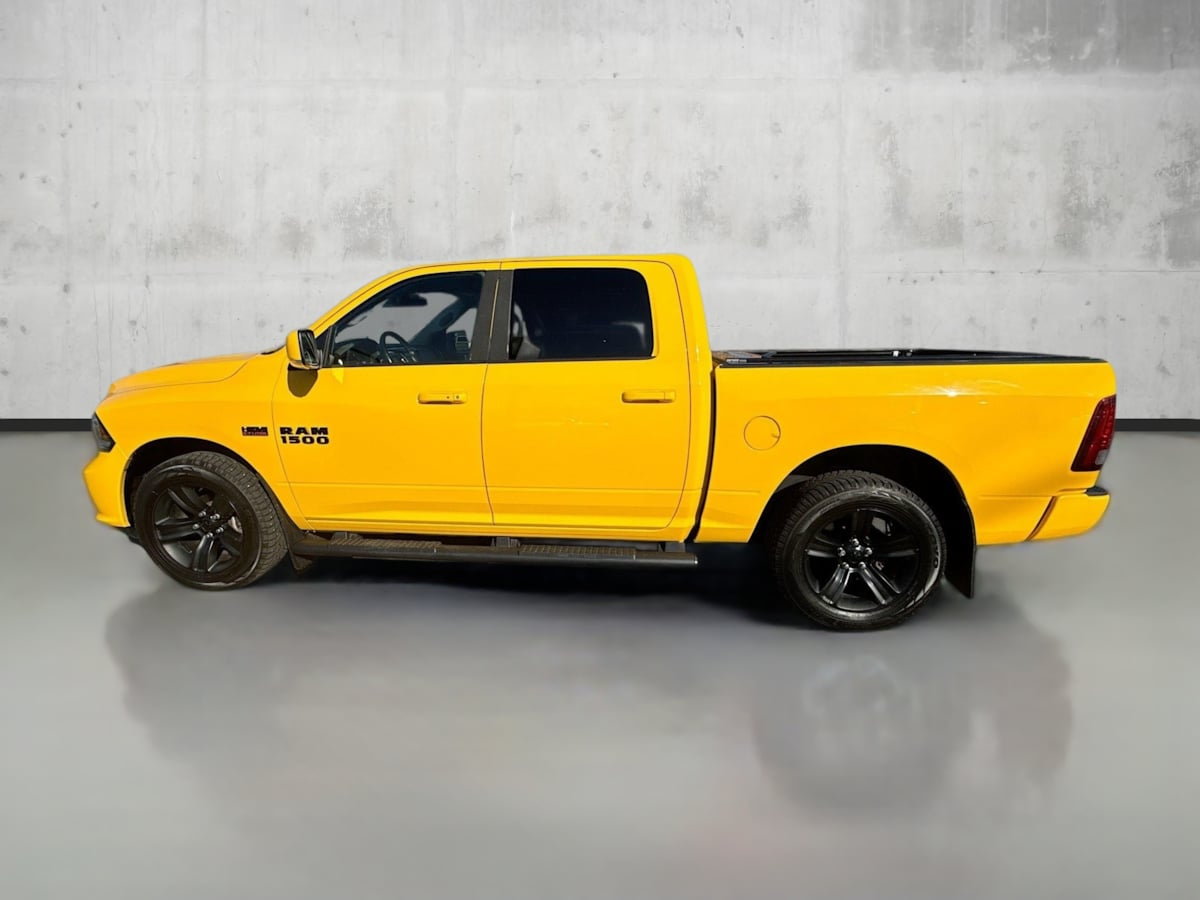 2016 Ram 1500 Sport photo 4