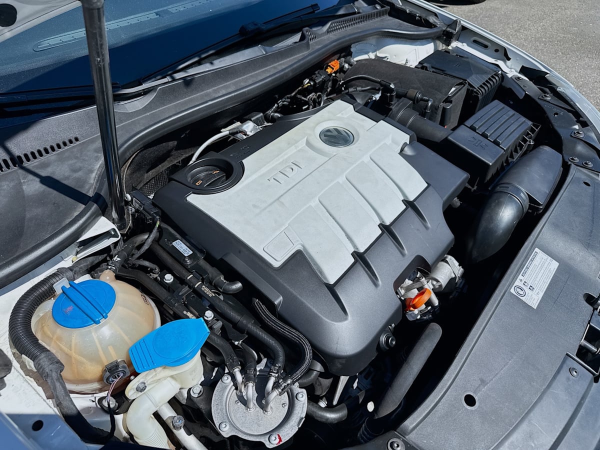 2013 Volkswagen Jetta SportWagen TDI photo 28