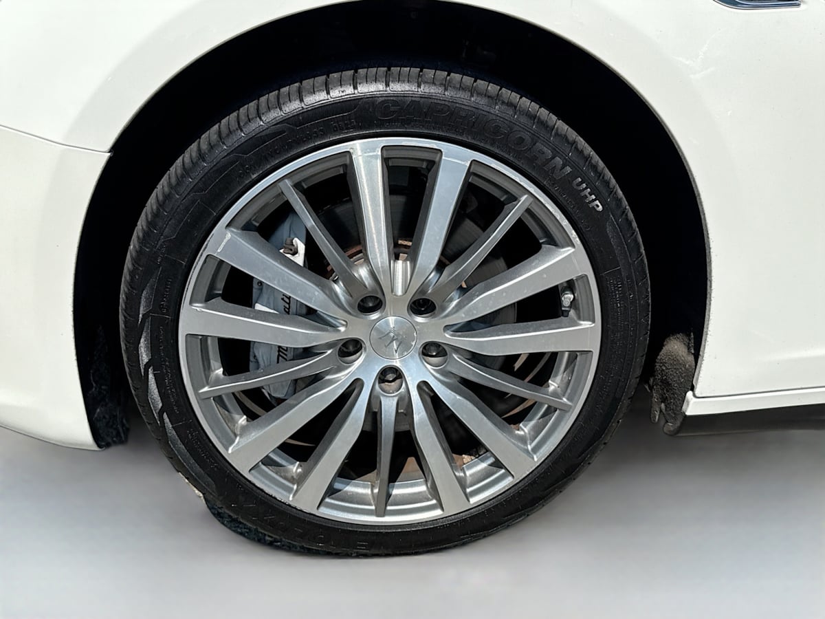 2016 Maserati Ghibli photo 27