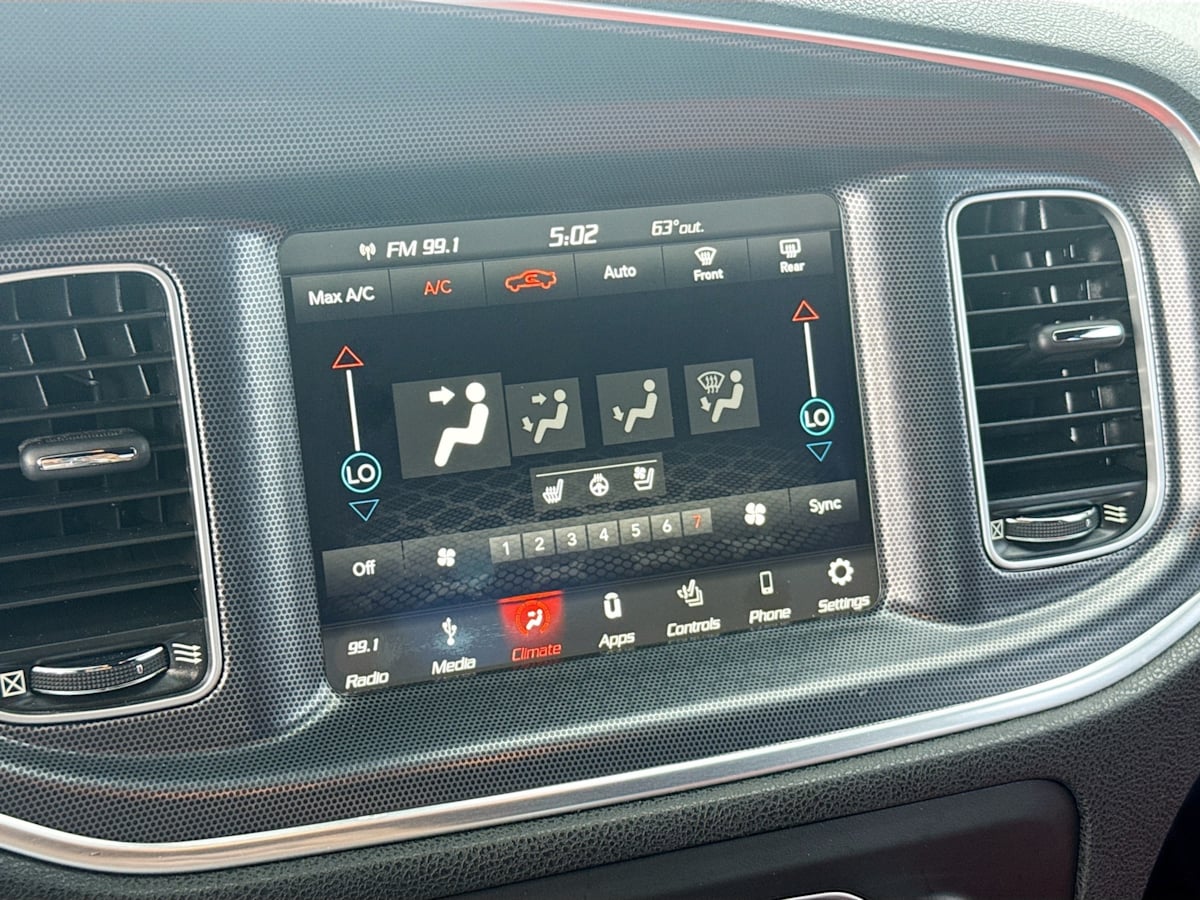 2018 Dodge Charger R/T Scat Pack photo 14