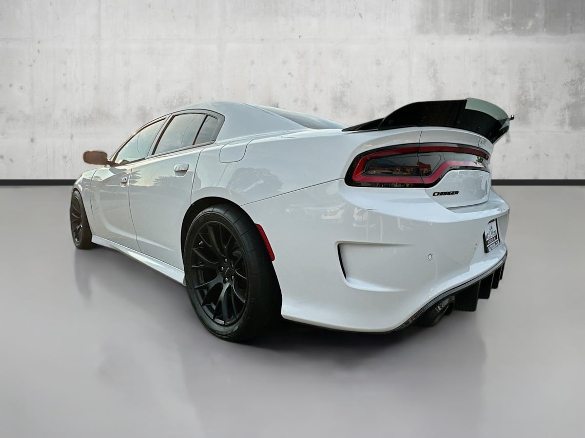 2019 Dodge Charger Scat Pack photo 5