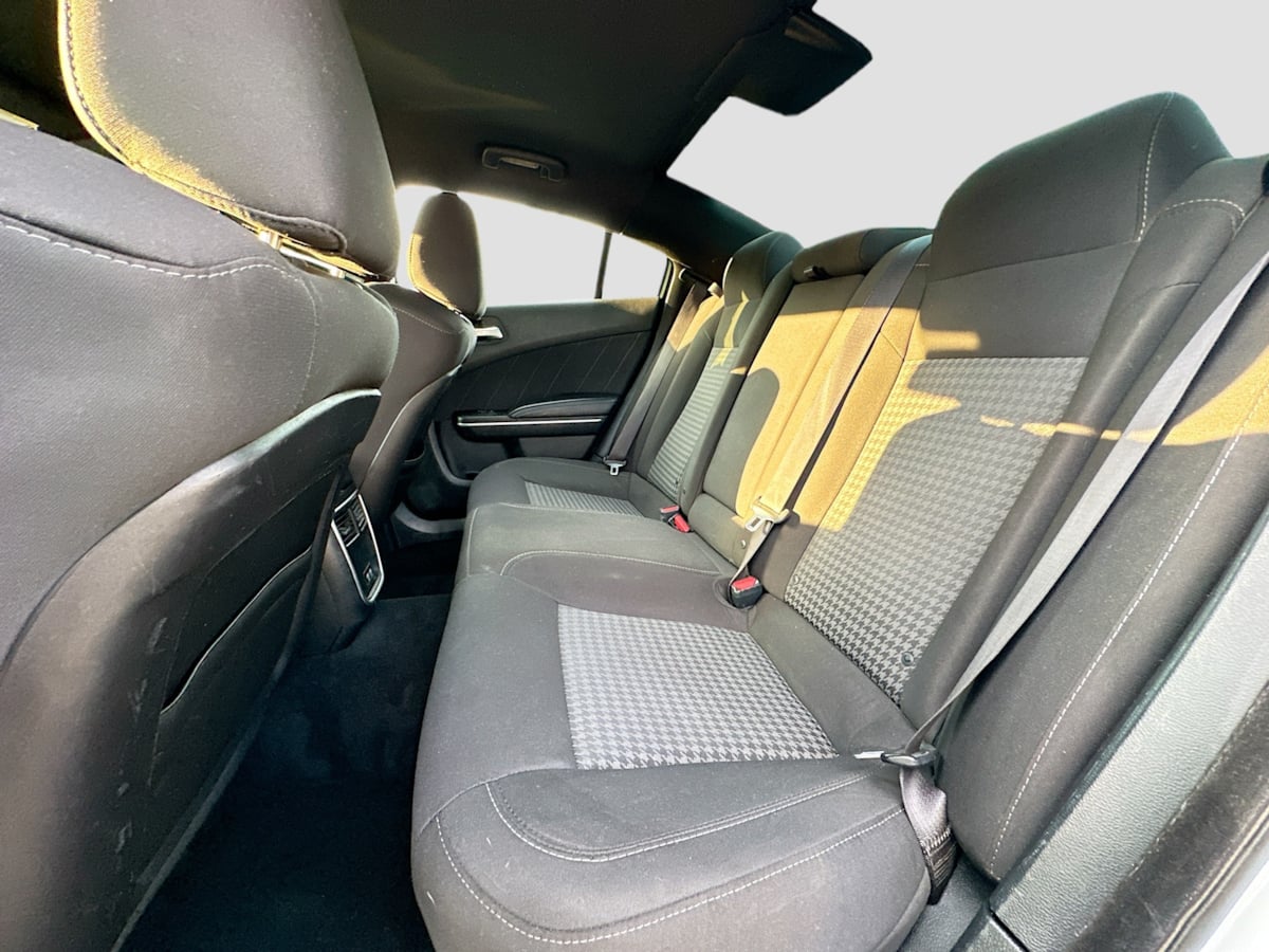 2019 Dodge Charger Scat Pack photo 19