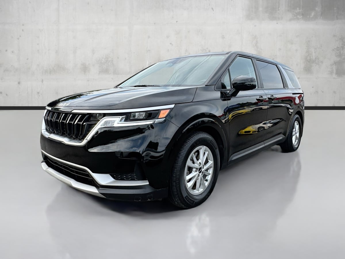 2022 Kia Carnival LXS photo 2