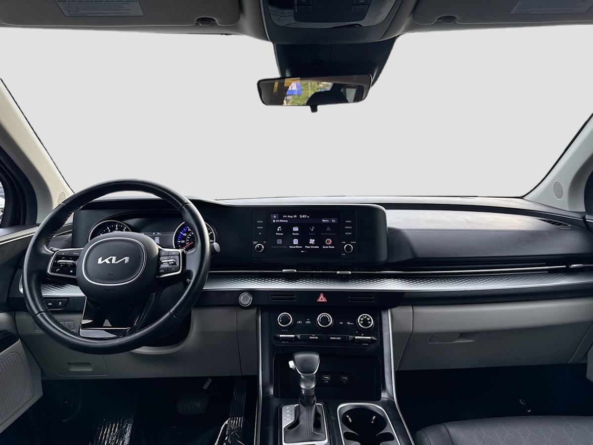 2022 Kia Carnival LXS photo 19