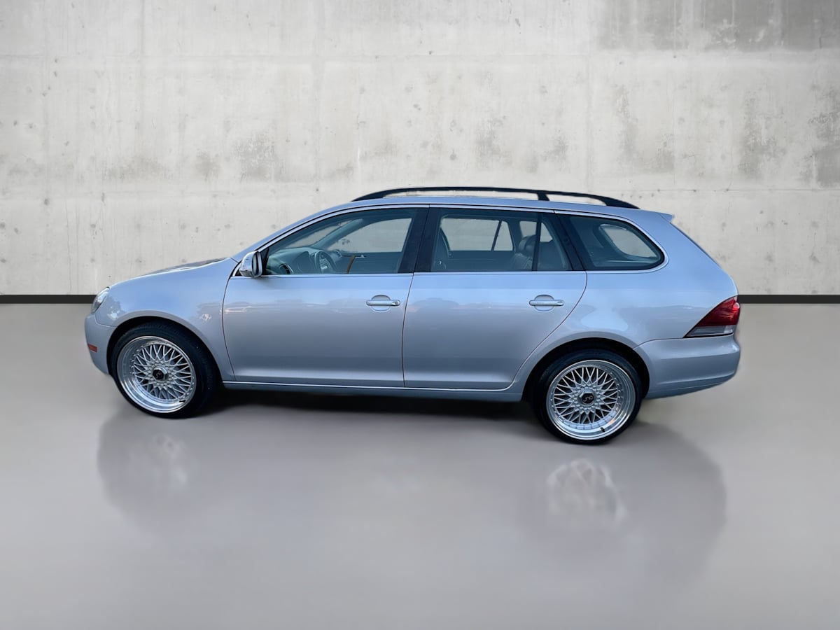 2014 Volkswagen Jetta SportWagen TDI photo 4