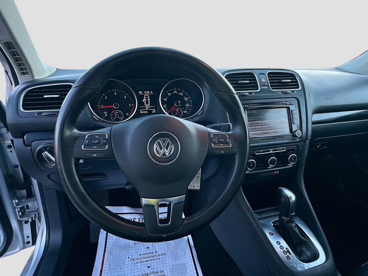 2014 Volkswagen Jetta SportWagen TDI photo 11