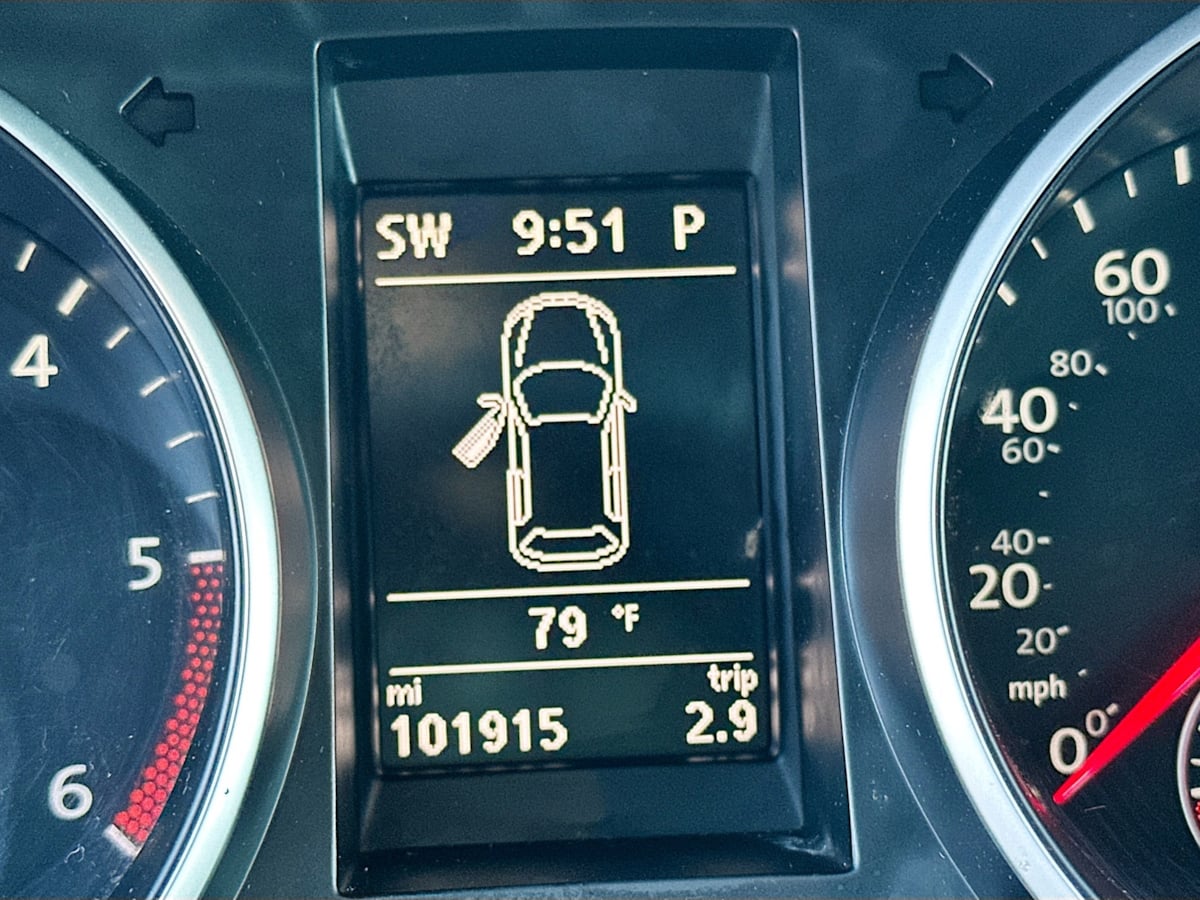 2014 Volkswagen Jetta SportWagen TDI photo 12