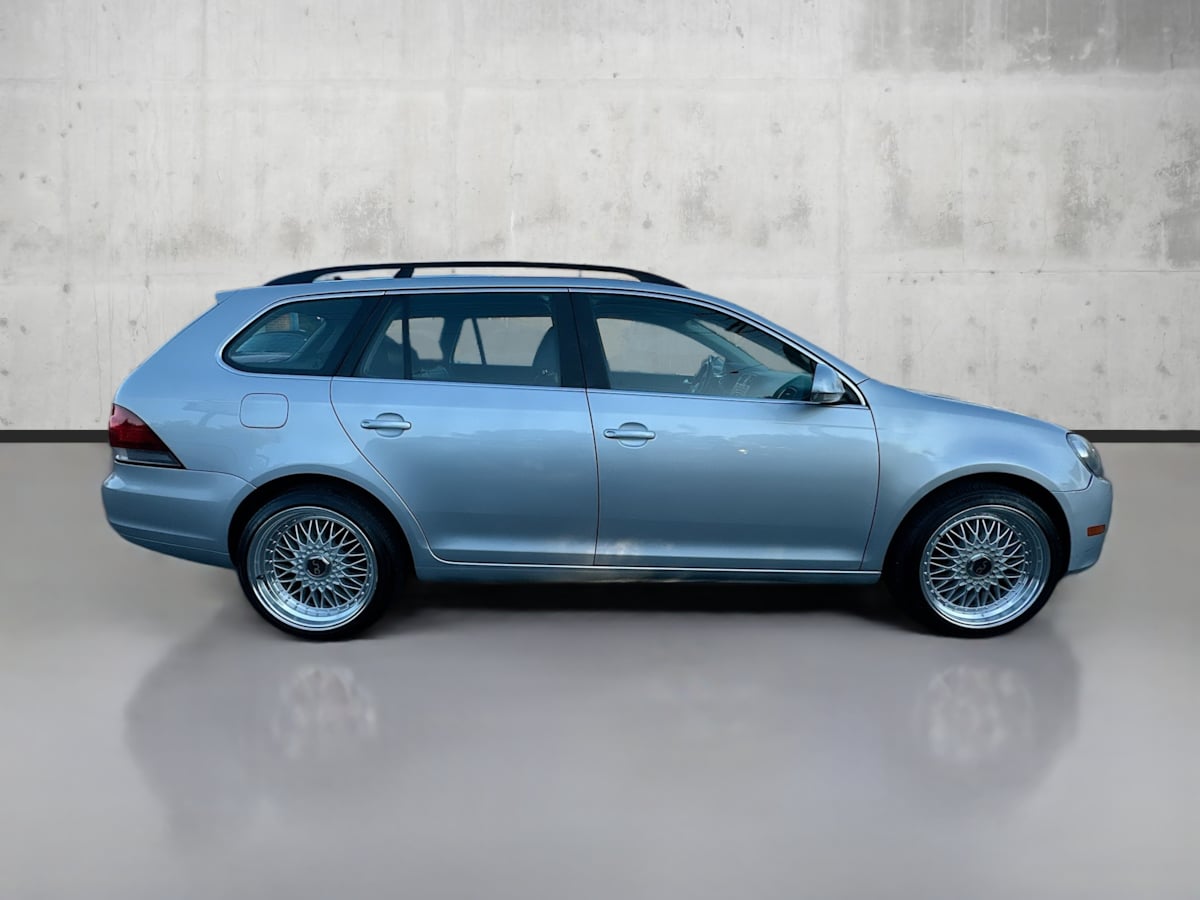 2014 Volkswagen Jetta SportWagen TDI photo 8