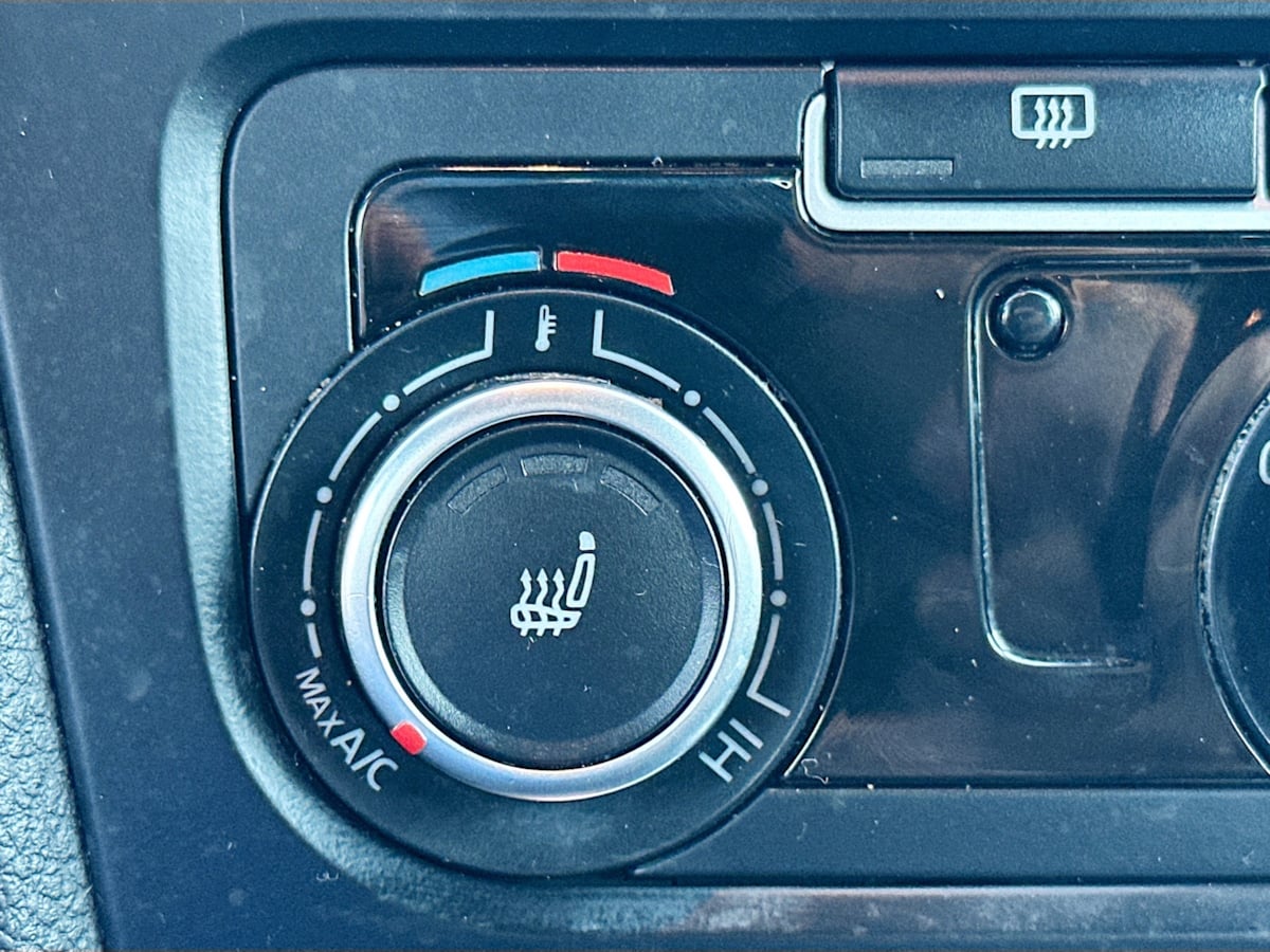 2014 Volkswagen Jetta SportWagen TDI photo 19