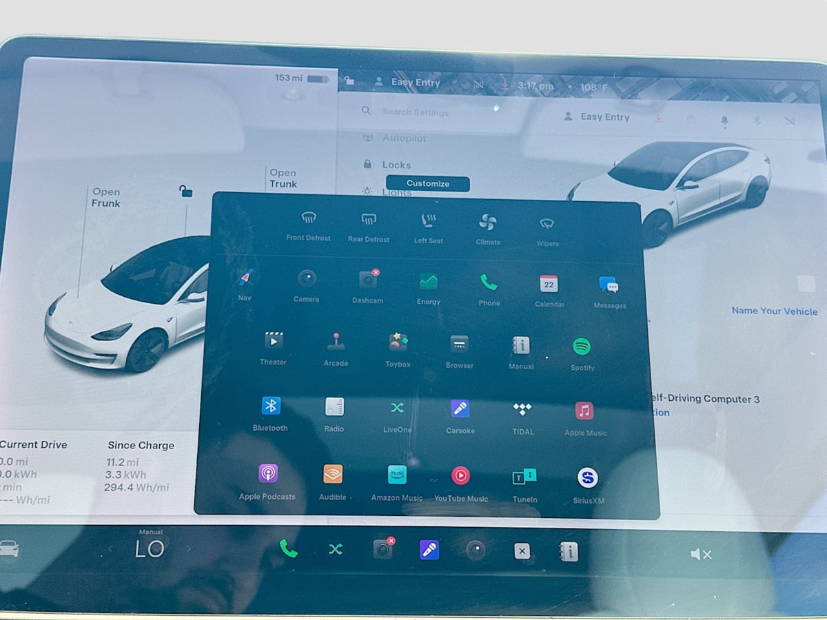 2020 Tesla Model 3 Standard Range Plus photo 12