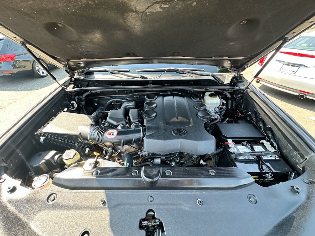 2016 Toyota 4Runner SR5 photo 27