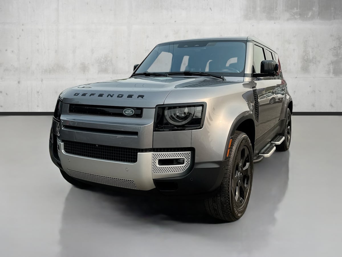 2020 Land Rover Defender HSE photo 3
