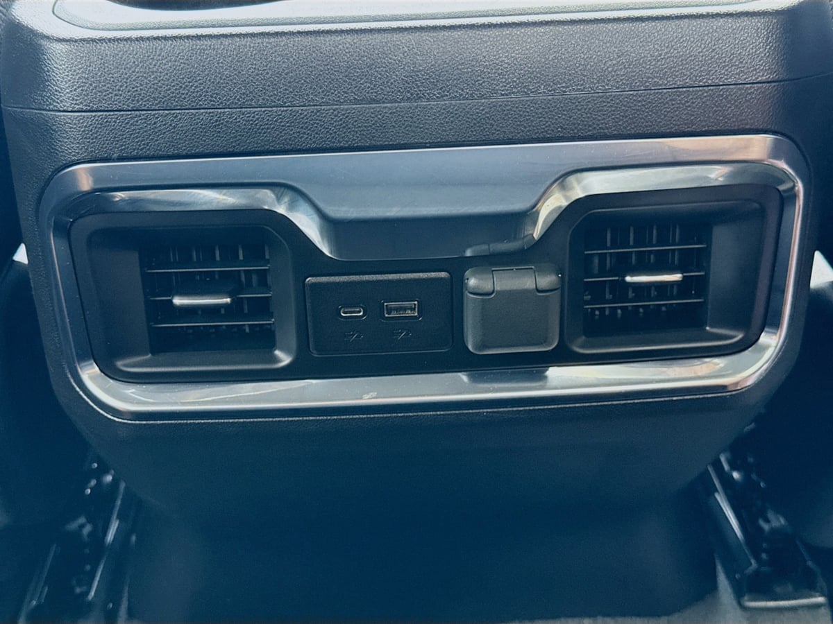 2022 Gmc Sierra HD Denali photo 29