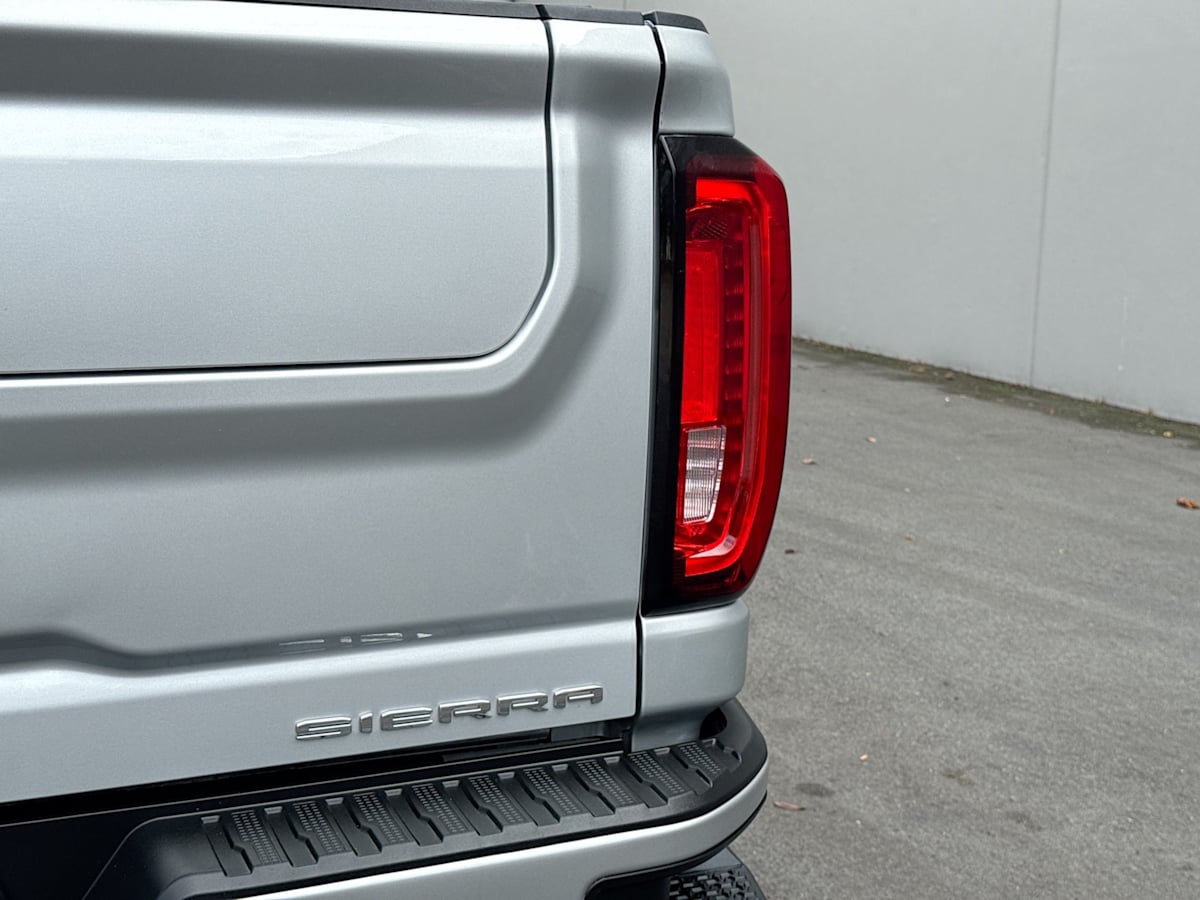 2022 Gmc Sierra HD Denali photo 40