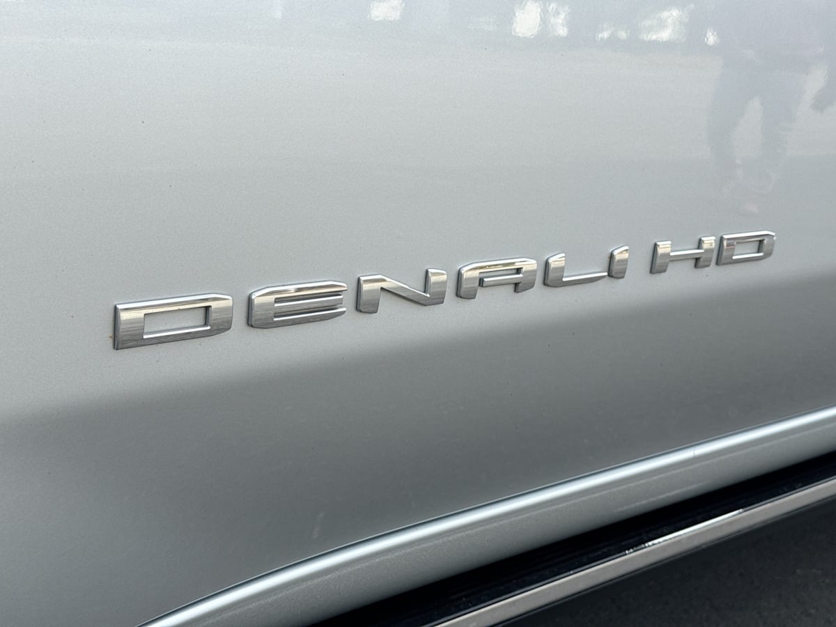 2022 Gmc Sierra HD Denali photo 42