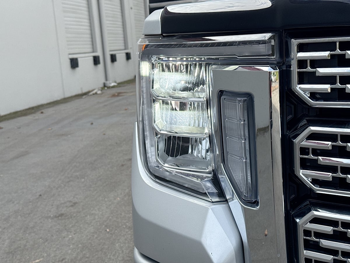 2022 Gmc Sierra HD Denali photo 43