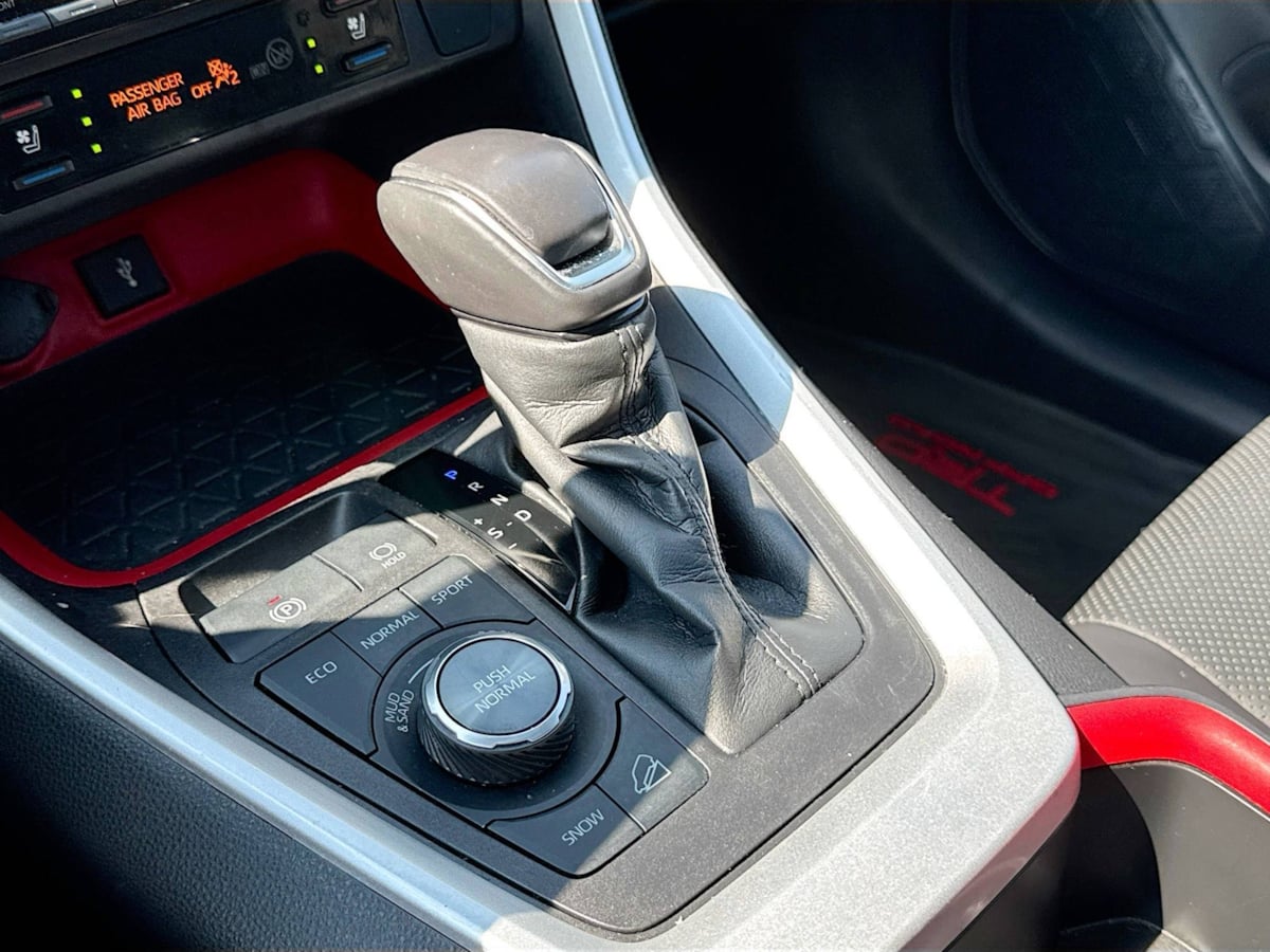 2022 Toyota RAV4 TRD photo 17