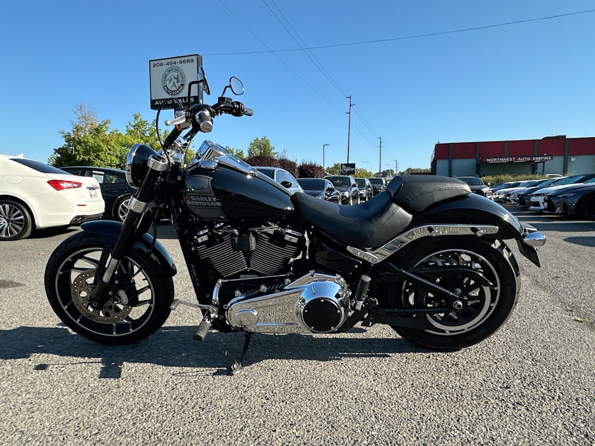 Sold 2021 Harley-Davidson Softail Sport Glide in Kent