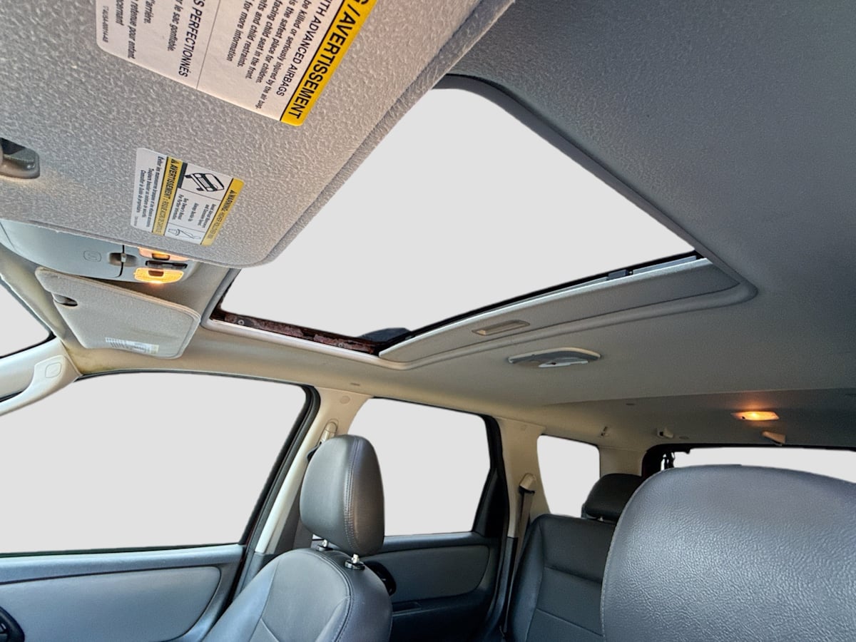 2007 Ford Escape Hybrid photo 19