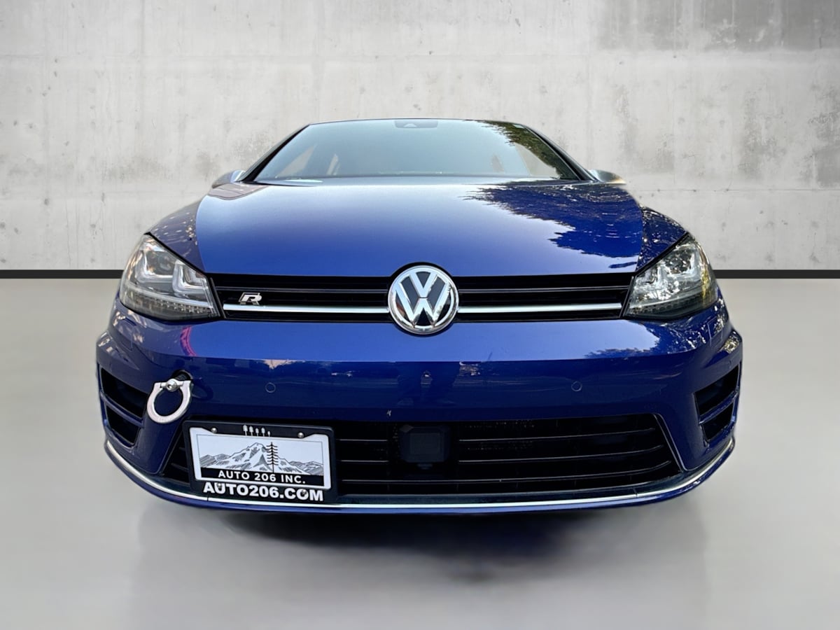 2016 Volkswagen Golf R Base photo 2