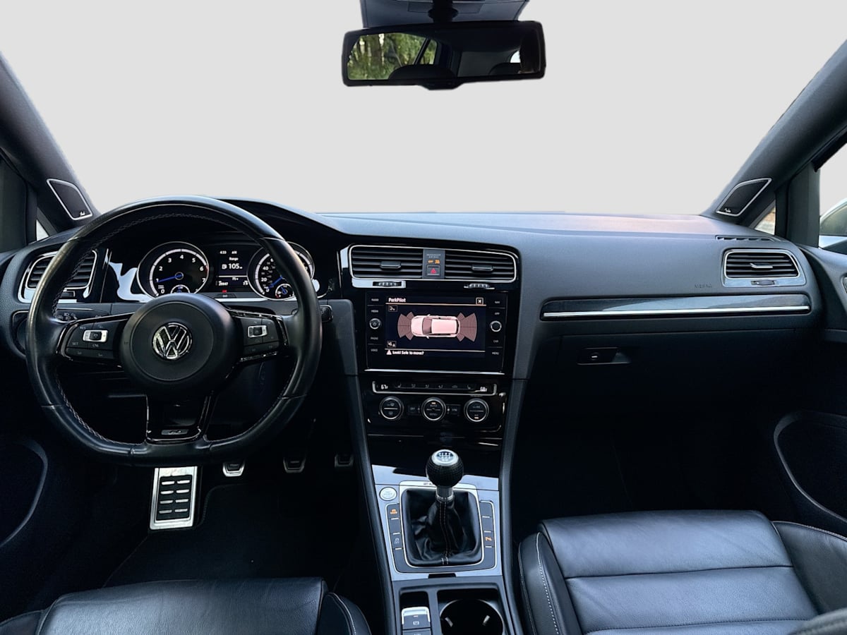 2016 Volkswagen Golf R Base photo 22