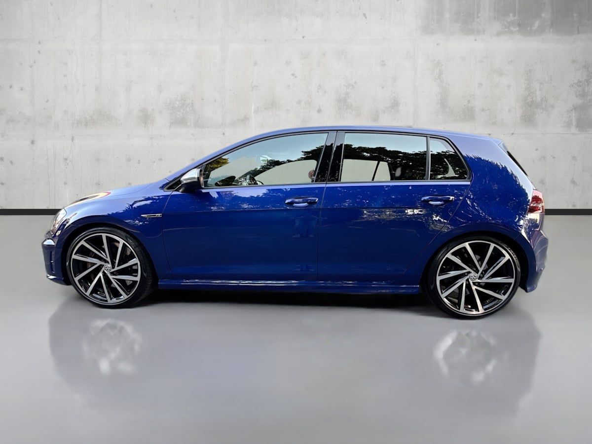 2016 Volkswagen Golf R Base photo 4