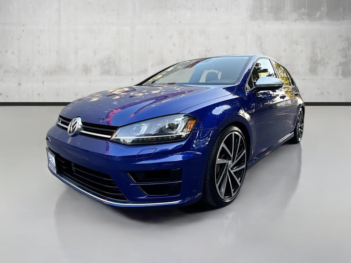 2016 Volkswagen Golf R Base photo 3