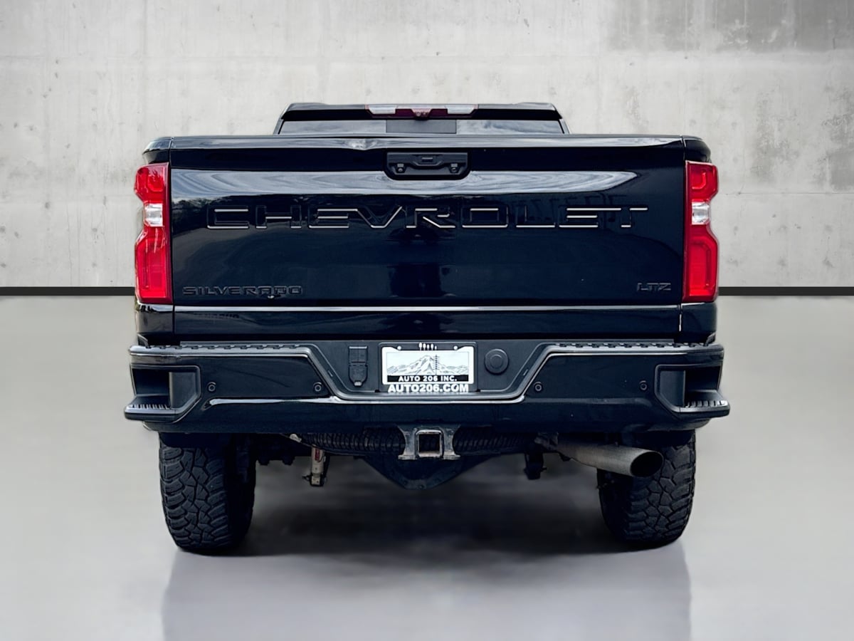 2021 Chevrolet Silverado 2500HD LTZ photo 4