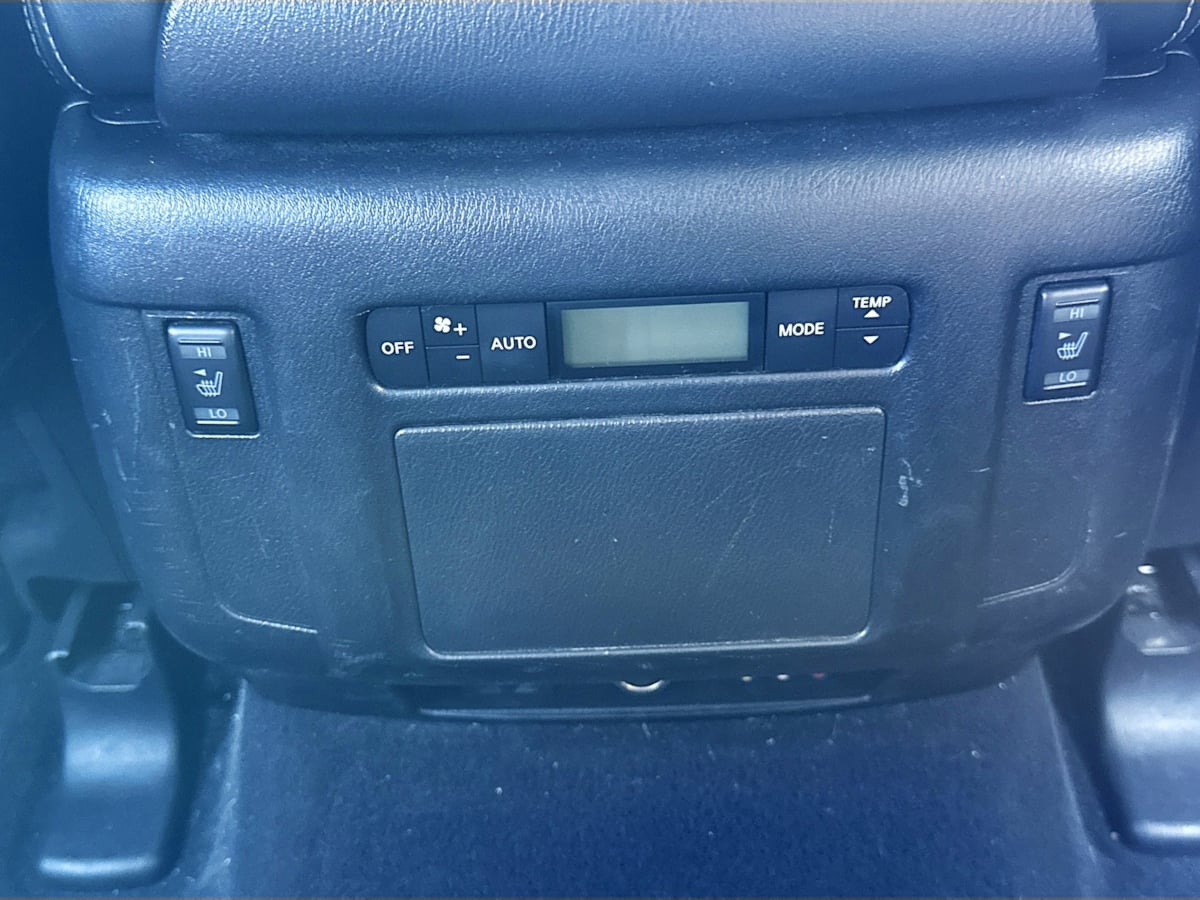 2017 Infiniti QX80 photo 27
