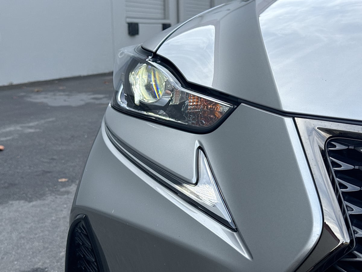2020 Lexus IS 350 F SPORT AWD photo 39