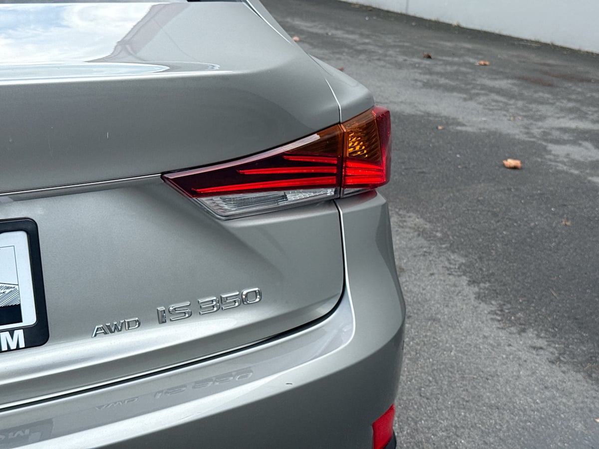 2020 Lexus IS 350 F SPORT AWD photo 36