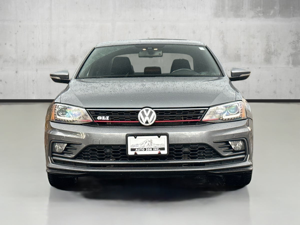 2016 Volkswagen Jetta 2.0T GLI SEL photo 2