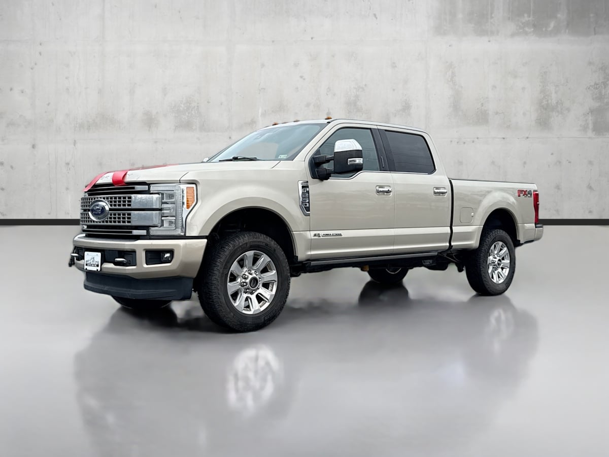 2018 Ford F-250 Platinum photo 3
