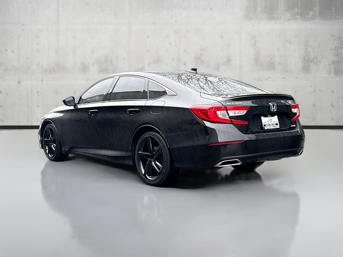 2018 Honda Accord Sport 1.5T photo 2