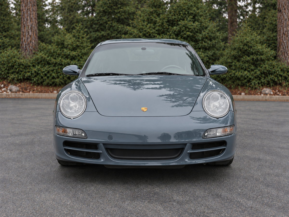 Photo 8 of this Porsche 911