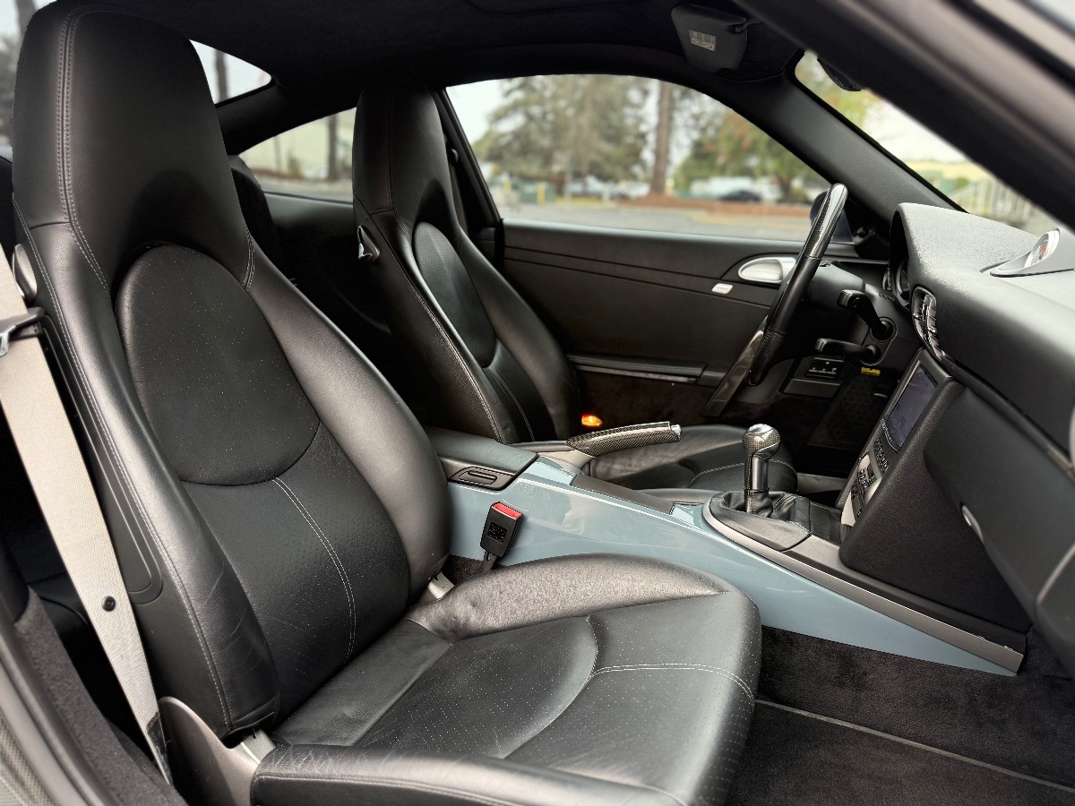 Photo 13 of this Porsche 911