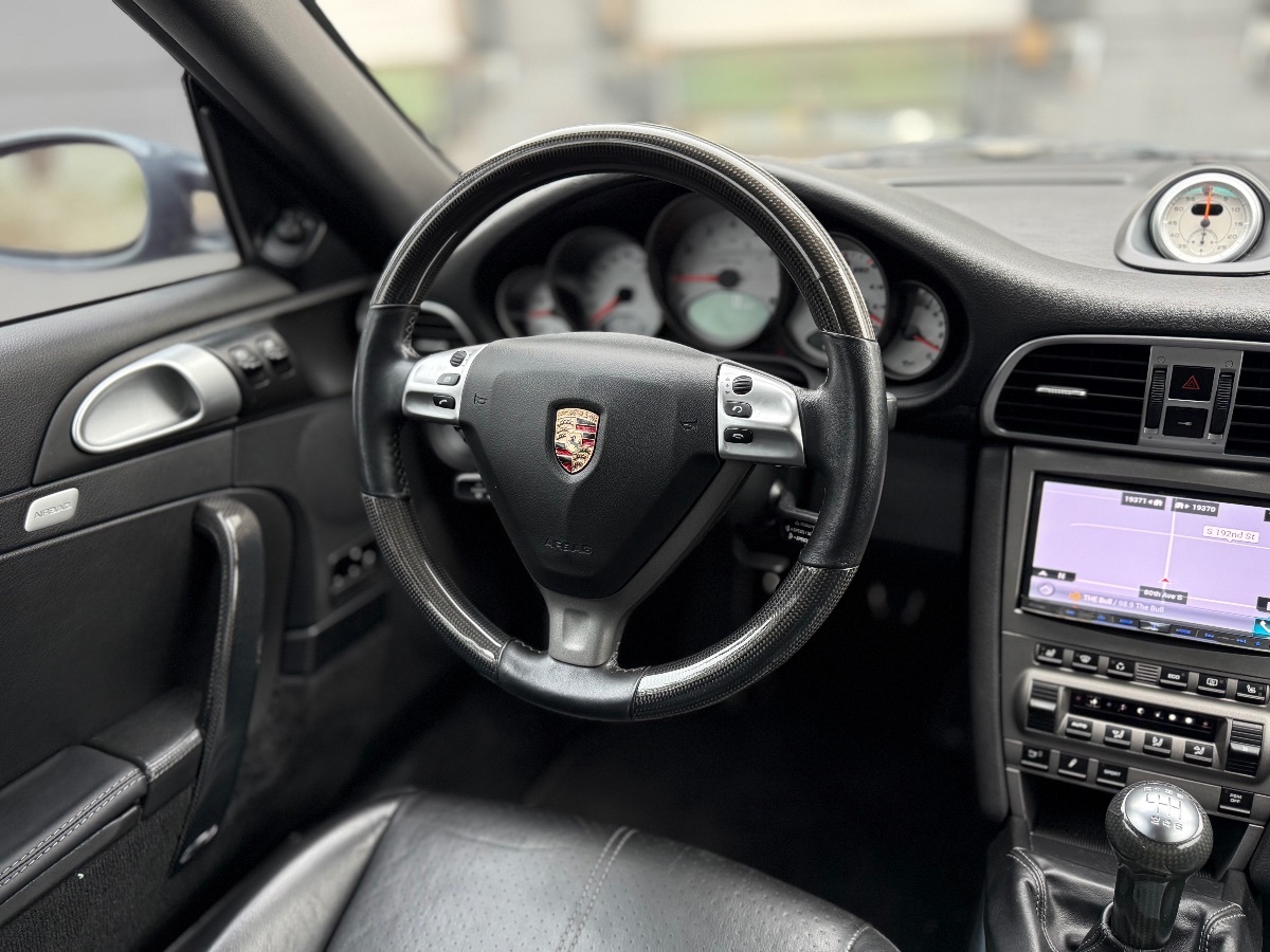 Photo 14 of this Porsche 911