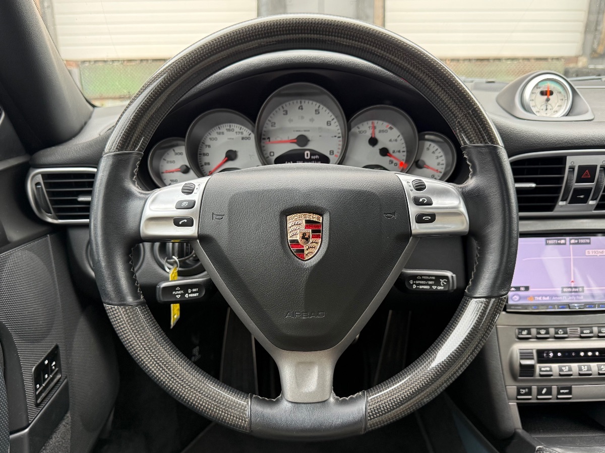 Photo 17 of this Porsche 911