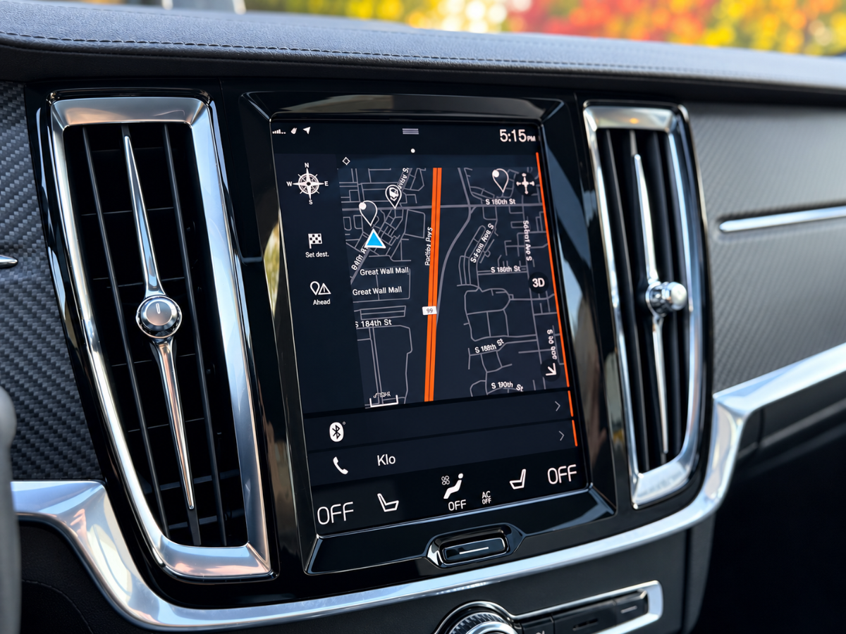 Photo 19 of this Polestar 1