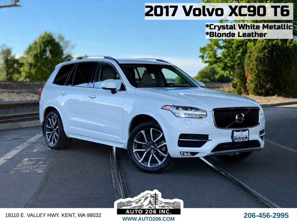 2017 Volvo XC90 Momentum