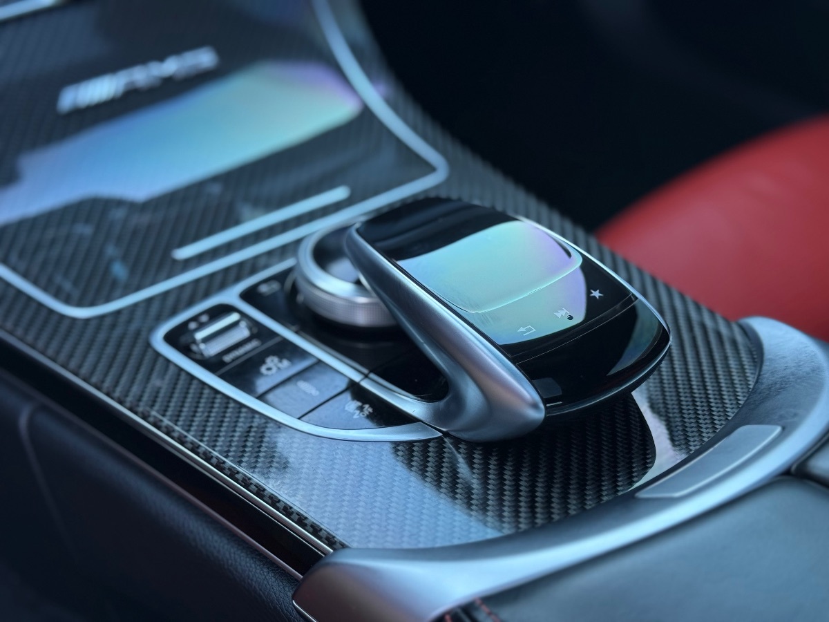 Photo 33 of this Mercedes-Benz AMG C 63
